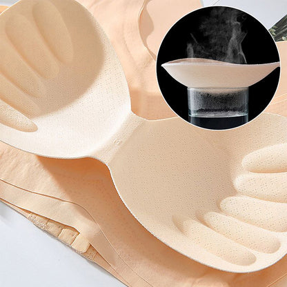 The Wireless Bra Designed To Support Your Body, Not Restrict It